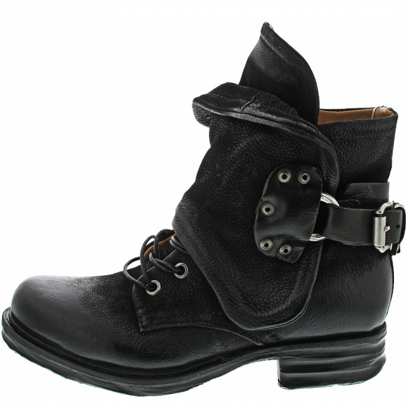 A.S.98 Schnürstiefel in nero