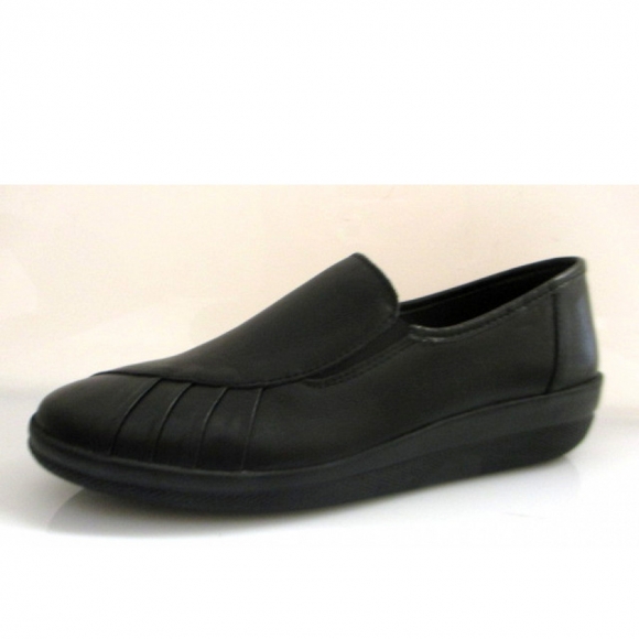 Aco Slipper in schwarz