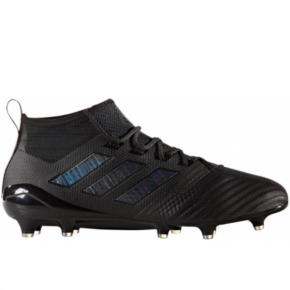 adidas in core black/core black/utility black