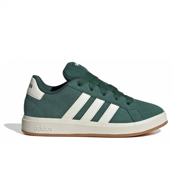 adidas Grand Court Sneaker in green/offwhite/gum
