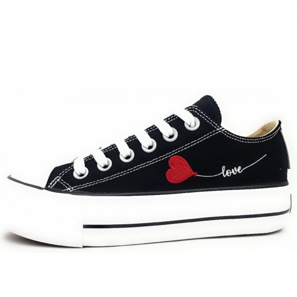 British Knights Sneaker in blk/Hearts