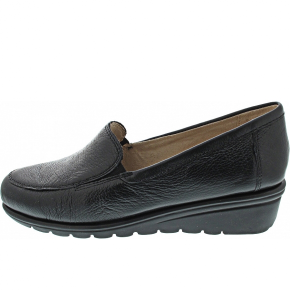 Caprice Slipper in black