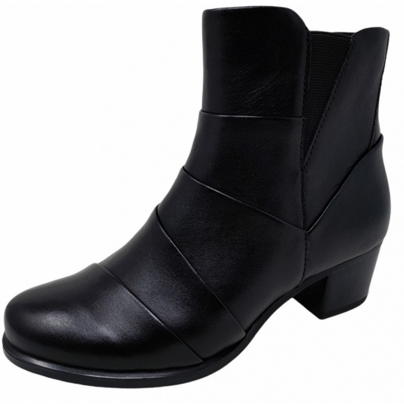 Caprice Stiefelette in black