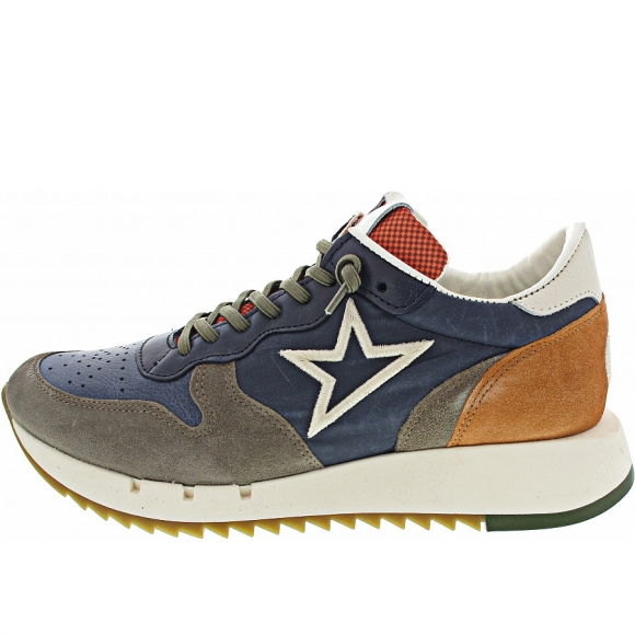Cetti Sneaker in taupe jeans