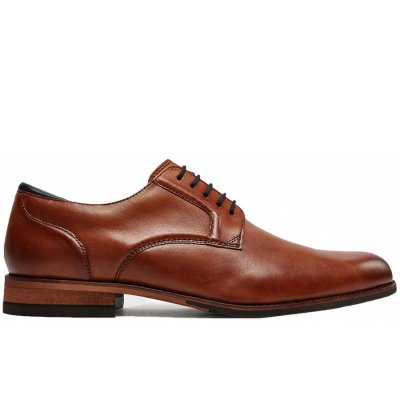 Clarks in Tan Leather
