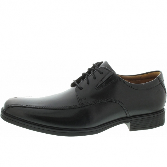 Clarks Tilden Walk Schnürschuhe in black