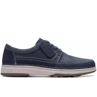 Clarks in navy Clarks in navy