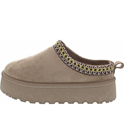 Claudia Ghizzani Clogs in sand Claudia Ghizzani Clogs in sand