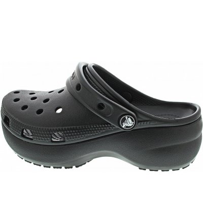 Crocs Classic Platform Clog Clogs in black Crocs Classic Platform Clog Clogs in black
