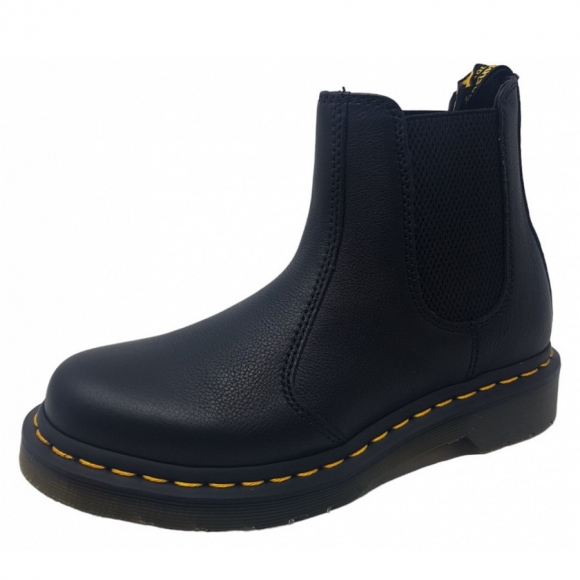 Dr. Martens 2976 Chelsea Boot in black virginia (weiches L
