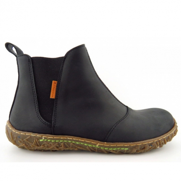 El Naturalista Nido Arizona black Chelsea Boot in schwarz