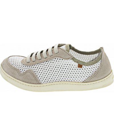 El Naturalista Slipper in white