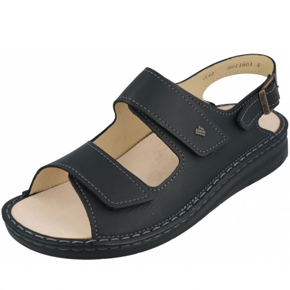 Finn Comfort in Black