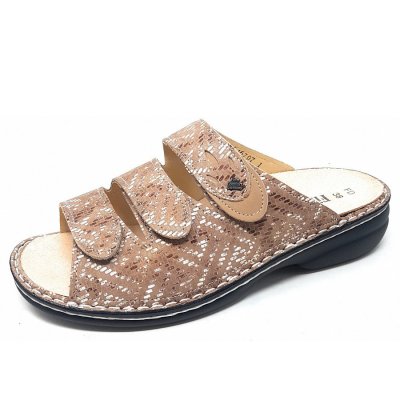 Finn Comfort Kos Pantolette in beige Finn Comfort Kos Pantolette in beige