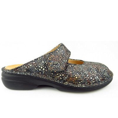 Finn Comfort Stanfort- multi Clogs in Multi