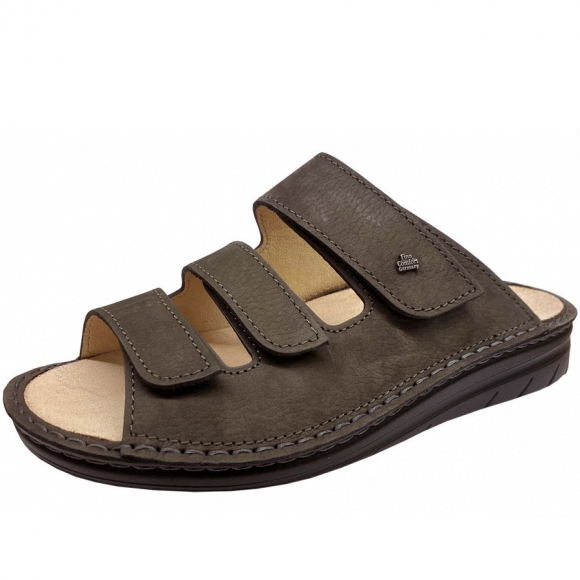 Finn Comfort in Grey
