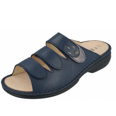 Finn Comfort in navy/platin