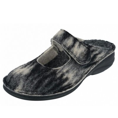 Finn Comfort Glarus Clogs in grey Finn Comfort Glarus Clogs in grey