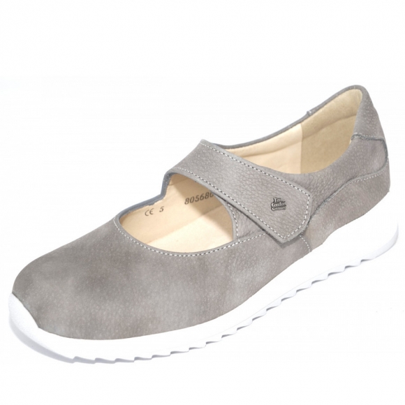 Finn Comfort Soiano Stone Impala Ballerina in Stone