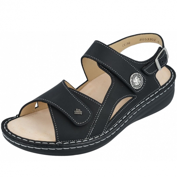 Finn Comfort Sandale in black