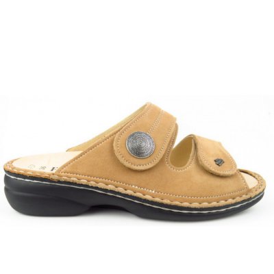 Finn Comfort Sansibar Nubuk tan Pantolette in tan