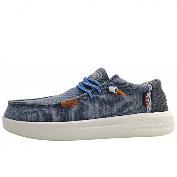 Fusion Slipper in ocean