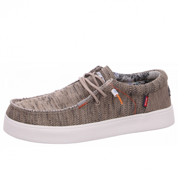 Fusion Slipper in electric desert