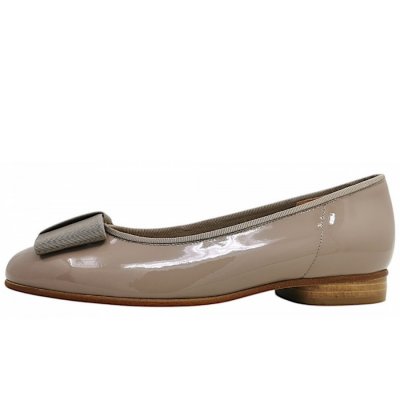 Gabor Ballerina in 92 beige