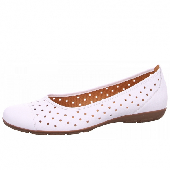 Gabor Ballerina in 21 white