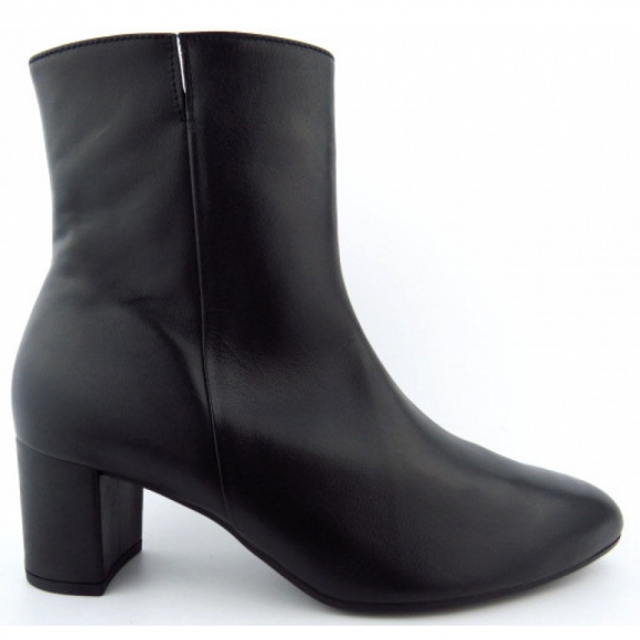 Gabor Calf Stiefelette in schwarz