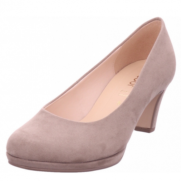 Gabor Pumps in beige