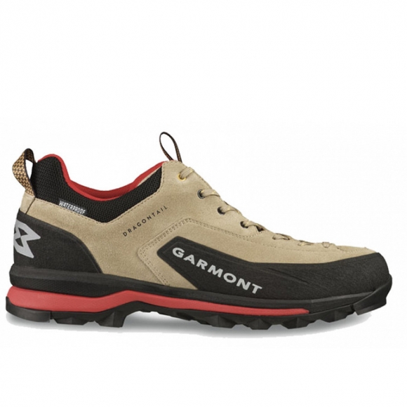 Garmont in Cornstalk Beige/Tomato Red