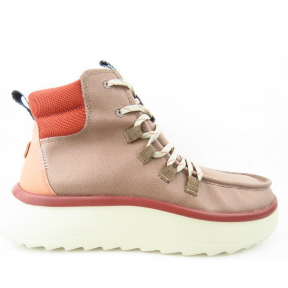 Hey Dude Wendy Peak Boots in desert brown