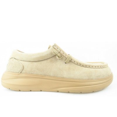 Hey Dude Wally Comfort Suede Slipper in tan (beige)