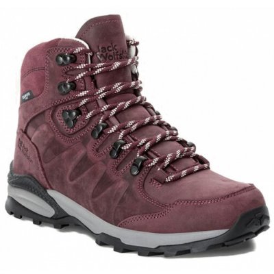 Jack Wolfskin in dark maroon Jack Wolfskin in dark maroon