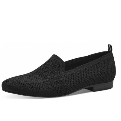 Jana Slipper in black