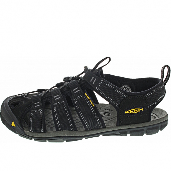 KEEN Clearwater Sandale in black-gorgoyle