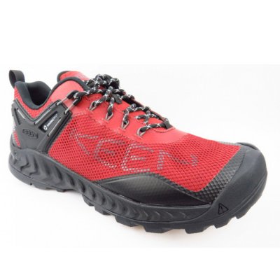 KEEN NXIS Evo WP fired Wanderschuh in fired balck KEEN NXIS Evo WP fired Wanderschuh in fired balck