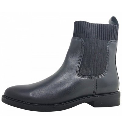 Marco Tozzi Stiefel in black