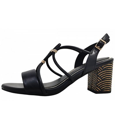 Marco Tozzi Sandalette in black 001