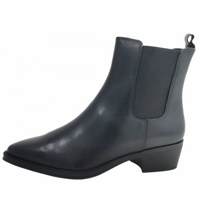 Marco Tozzi Stiefel in black Marco Tozzi Stiefel in black