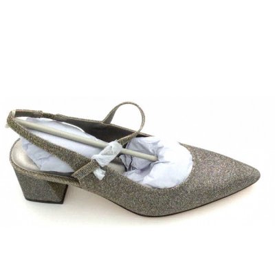 Menbur Sandalette in silber kombi. Menbur Sandalette in silber kombi.