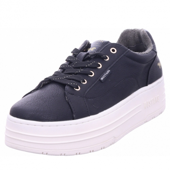Mustang Halbschuh in schwarz