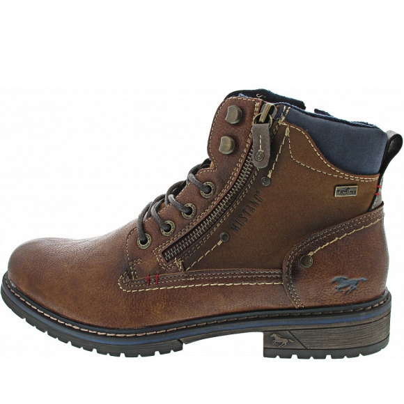 Mustang Schnürstiefel in brown