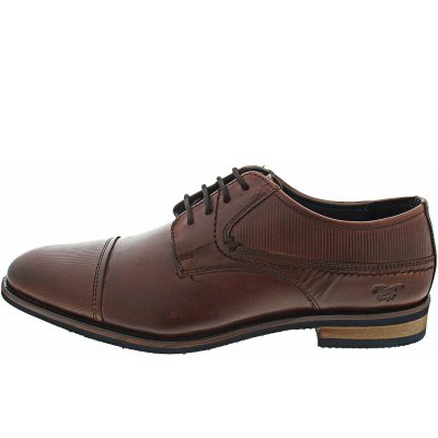 Mustang Business Schuh in cognac