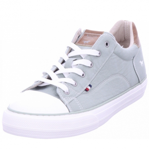 Mustang Leinenschuhe in grün