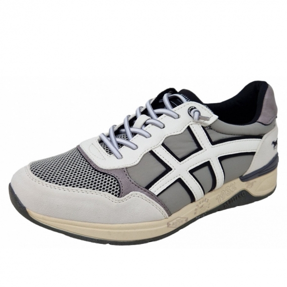 Mustang Sneaker in weiss grau
