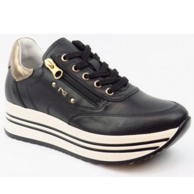 Nero Giardini Guanto Sneaker in Nero