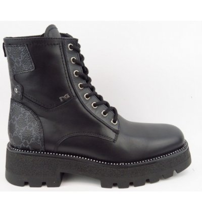 Nero Giardini Guanto nero Stiefelette in schwarz Nero Giardini Guanto nero Stiefelette in schwarz