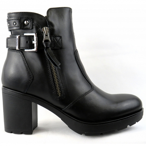 Nero Giardini Guanto nero Stiefelette in schwarz